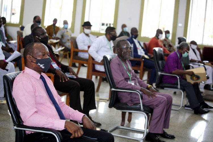 Okowa deplores rising attacks on clergy men, worship centres