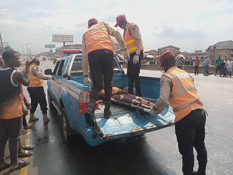 Anambra: Speeding Trailer Driver Kills Pedestrian in Onitsha