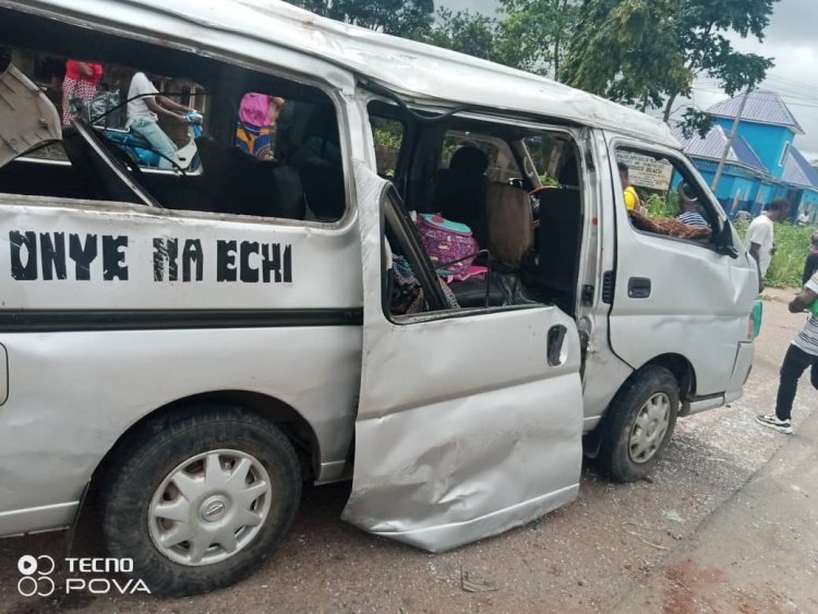 Mother and Child Die in Anambra Road Accident, 9 Others Injured