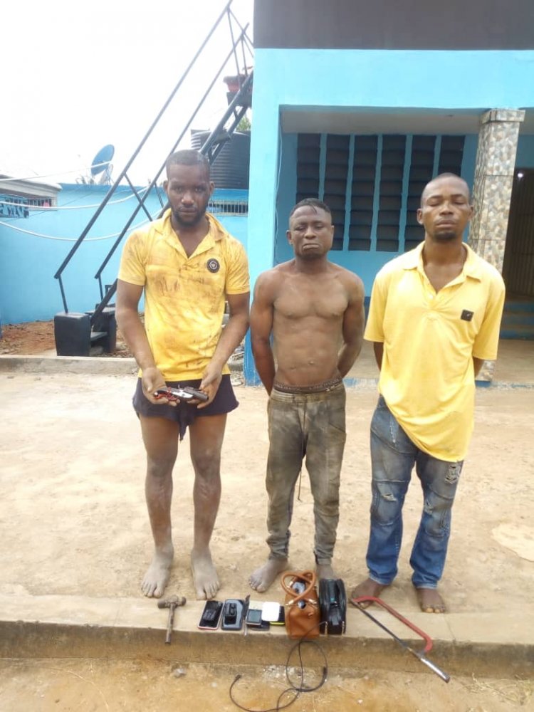 Jungle Justice: Police Rescue 3 Suspected Thieves in Anambra