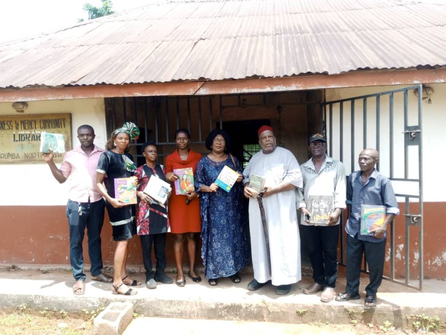 Anambra Library Board Receives Donation of 8,000 from US-based Medical Doctor, Calls for More Collaboration