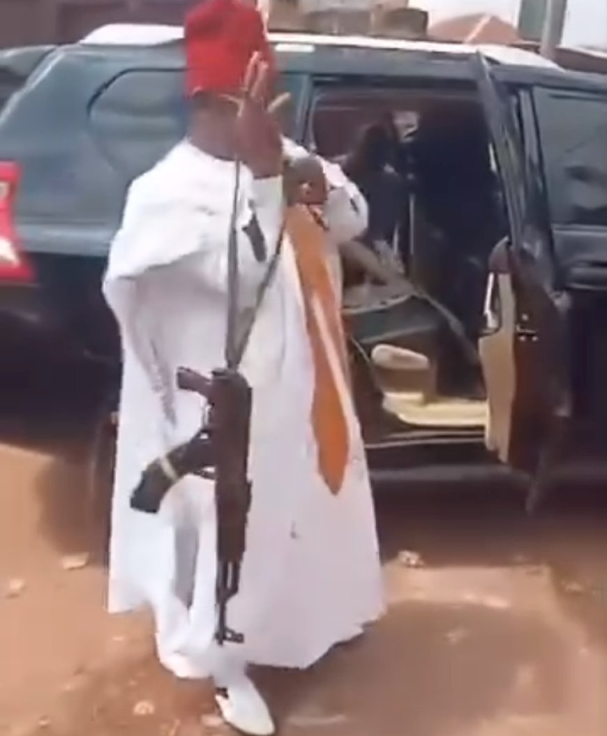 EXCLUSIVE: Prominent Anambra Man Spotted with AK-47 at Public Function Clears the Air, Decries Rate of Insecurity in Awka