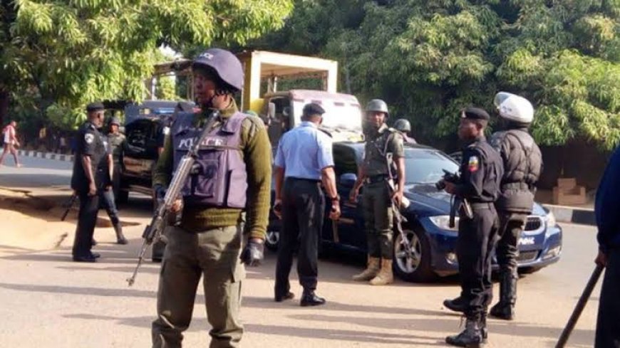 Gunmen Attack Another Police Checkpoint, Kill One After Lodging in a Nearby Compound