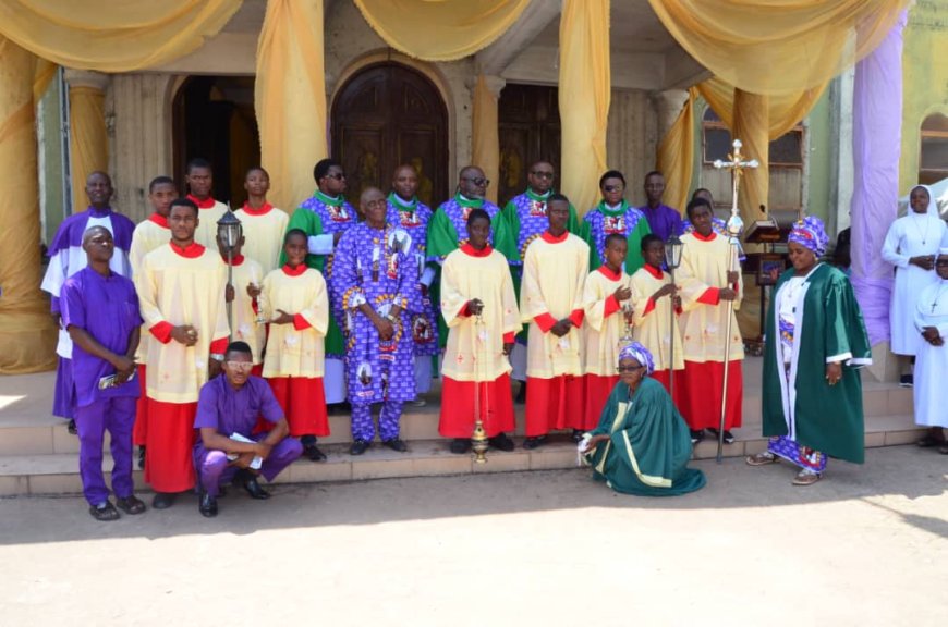 St. Martin of Tours Celebrates Patron Saint's Day, Unveils Statue